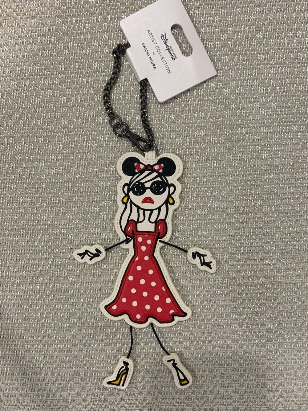 BNWT Hong Kong Disneyland Artist Collection Daichi Miura Minnie Mouse Keychain
